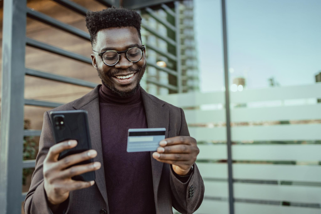 Easy e-commerce on the mobile app in online marketplace Africa